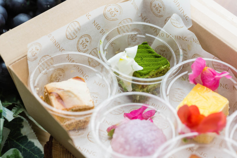 ピクニックスイーツボックス 和 オードブル宅配ならネオダイニング 東京で人気のおしゃれなフィンガーフード